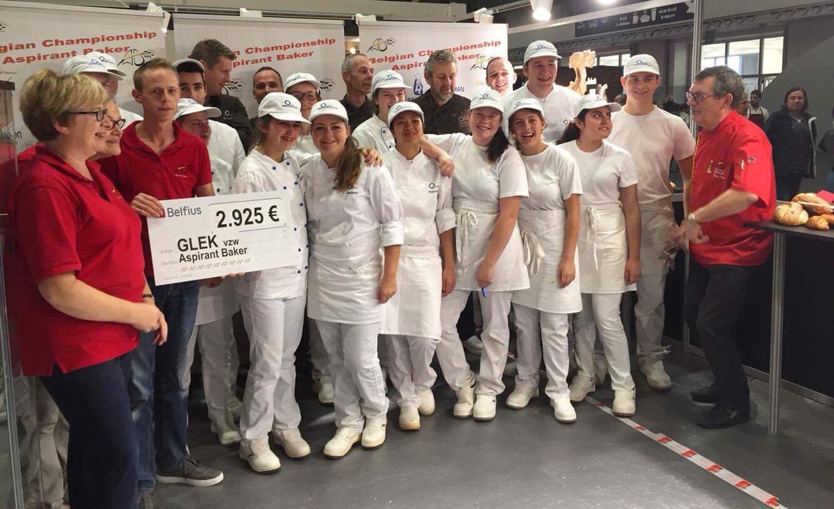 GlekVzw's tweet photo. 2925 maal lekkere dank aan de organisatie van #aspirantbaker #brussel #voedingssalon2017 Benny genoot van de samenwerking! #kids #sunparks https://t.co/muLJBaPutP