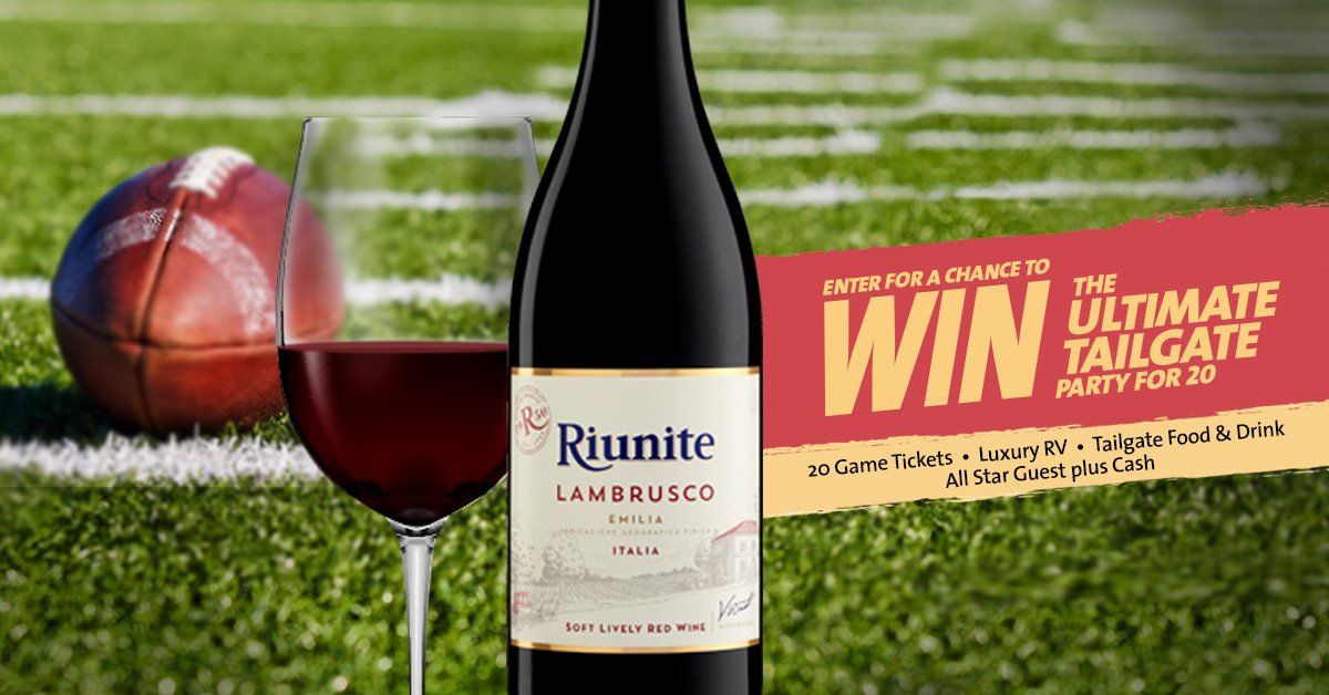 RiuniteOnIce's tweet photo. Game on! Enter the #RiuniteTailgate Sweeps: https://t.co/ZbyXe2iGcn https://t.co/Y6yPTsp43Y