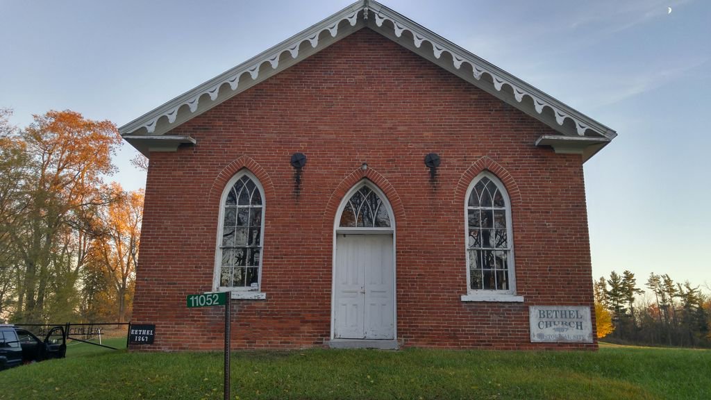 buff.ly/2yJ0oMi Bethel Church #abandoned #abandonedbuildings #travel buff.ly/2yJ0qUq