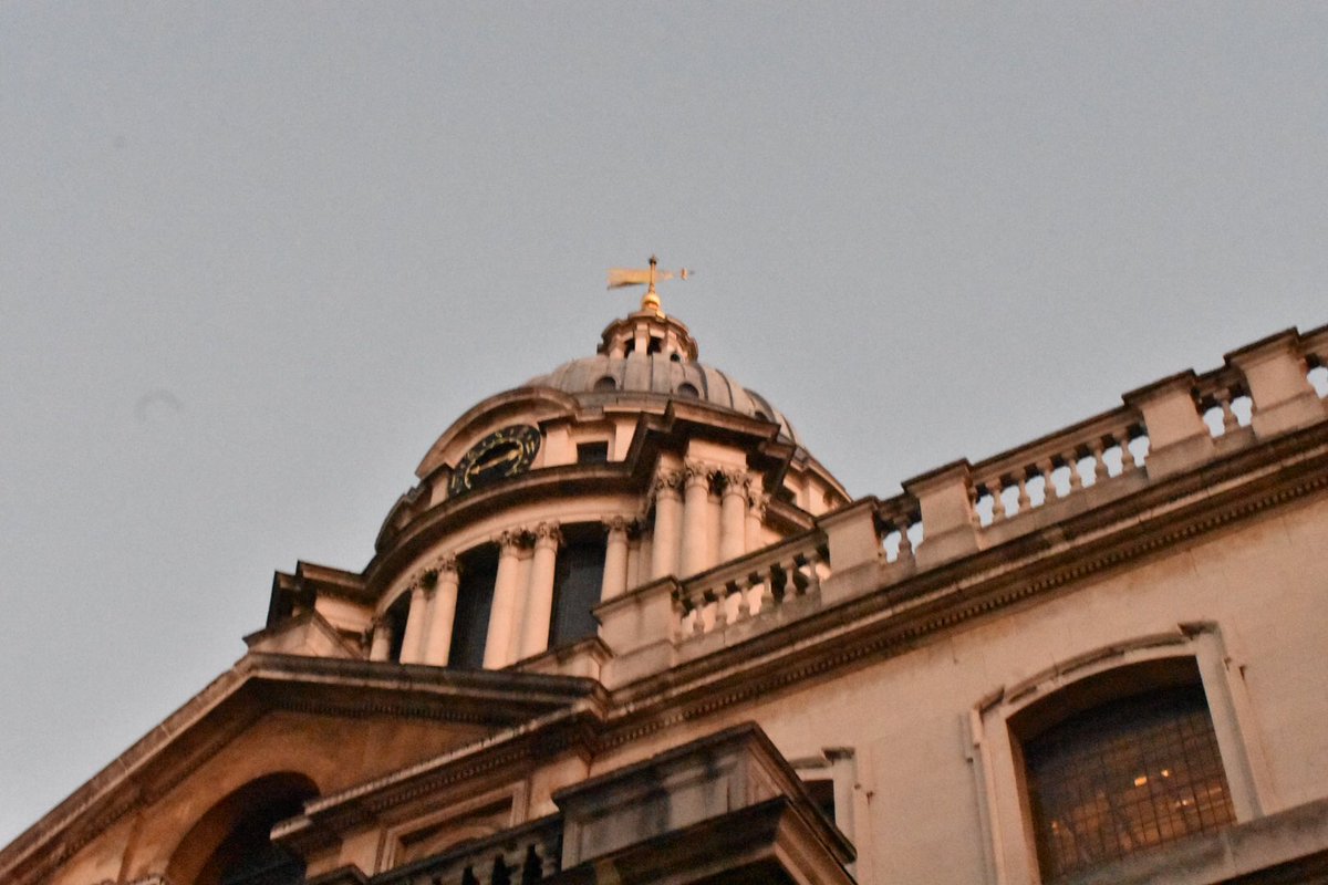 Gorgeous in Greenwich (as ever) #bestpubingreenwich #londonsunset #autumn #royalnavalcollege #cuttysarkpub