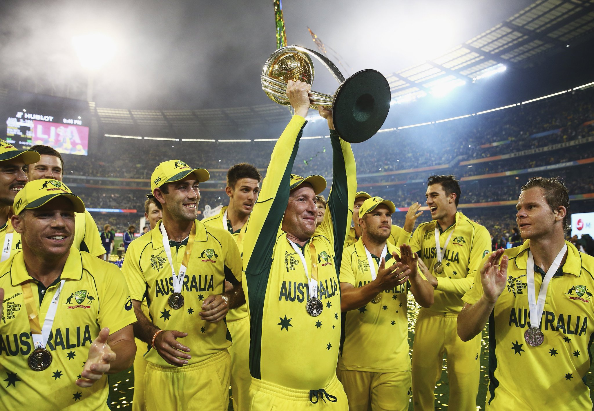Happy birthday to former Australian wicket-keeper, Brad Haddin! What is your favourite moment from his career? 