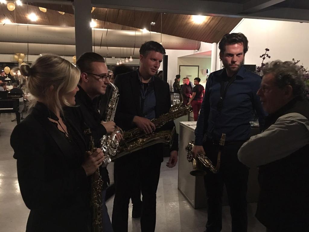 TomSanderman's tweet photo. Wow, played Glass's saxophone quartet with the Hague quartet for the man himself! @philipglass https://t.co/eOfTO3XJn1