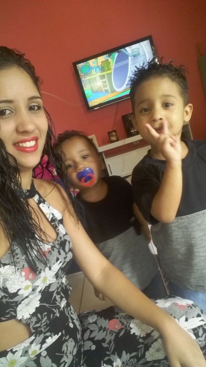 rayanecostha's tweet photo. razão da minha vida. #lindos #douavida #matoemorro https://t.co/XNrO5QgaYM