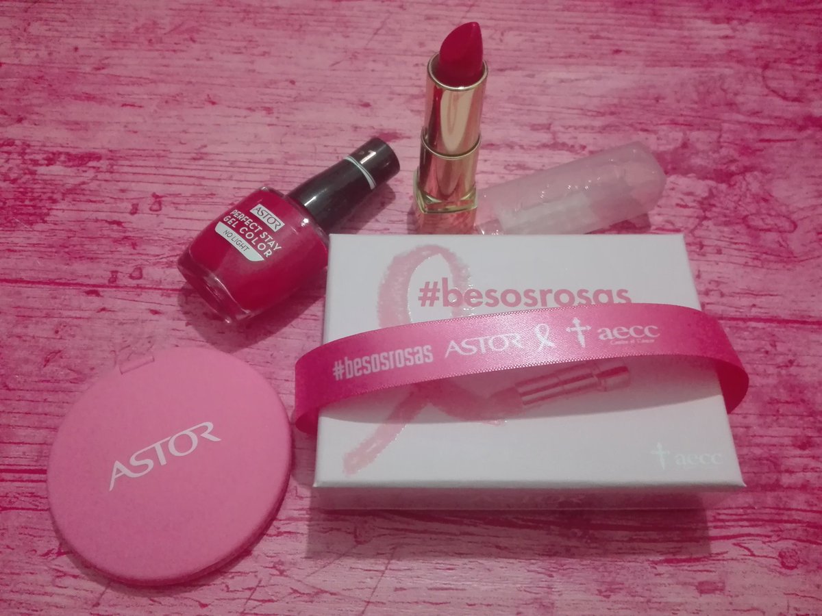 tele_adiccion's tweet photo. #besosrosas @aecc_es @Astorcosmetics https://t.co/U0JY5HWIjS