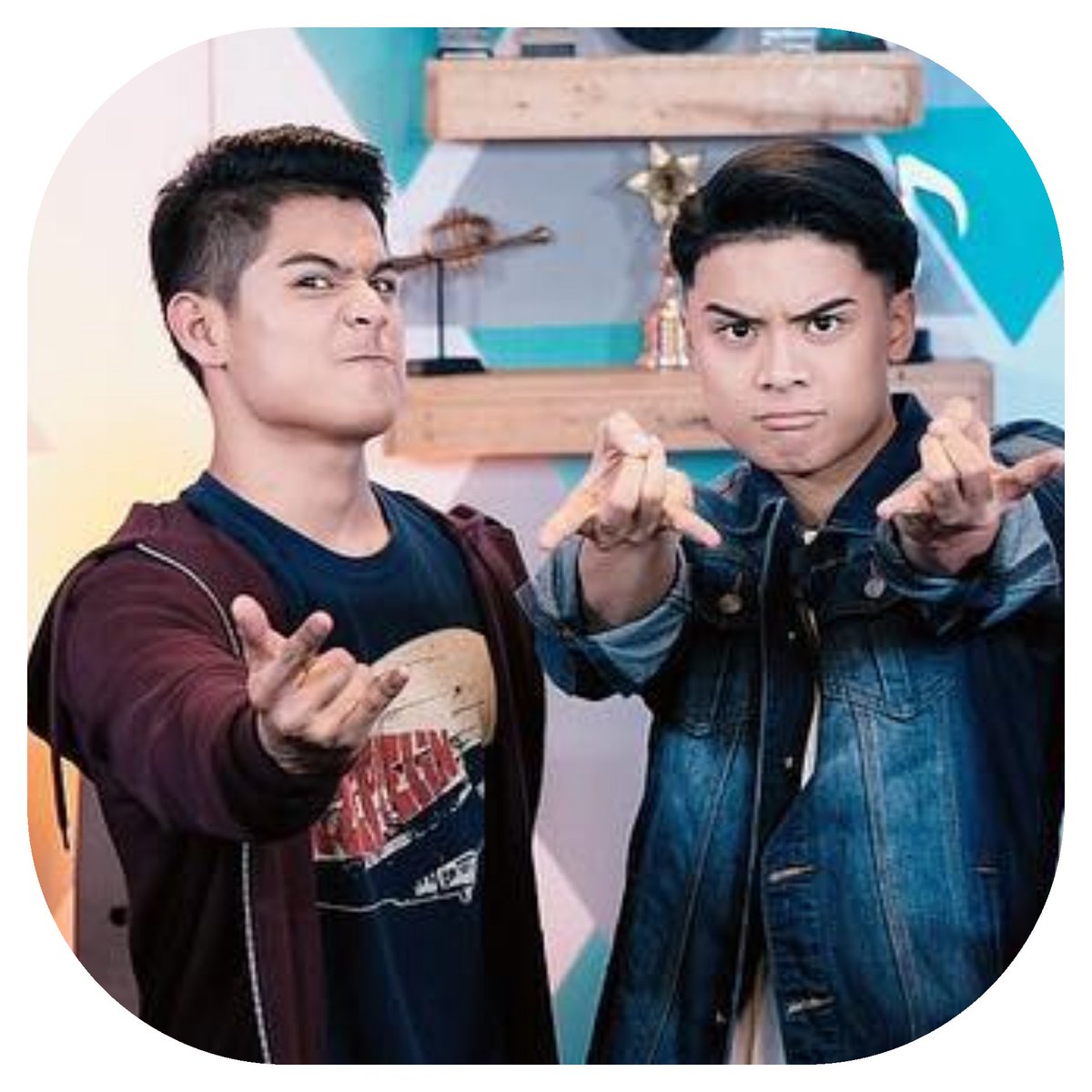 krizzy2123's tweet photo. Russnel so cute
#BPHXLevelUp
NIEL ForKissesAlbumLaunch https://t.co/4NVVEY8c0u