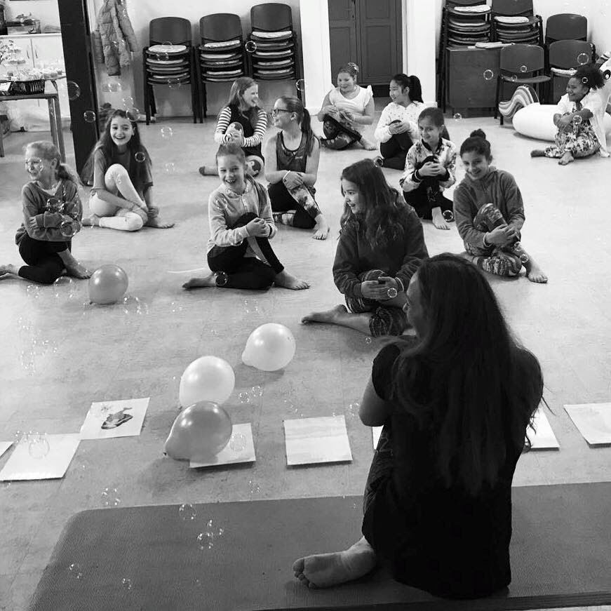 helloyogaplay's tweet photo. #SBS with 6 franchisees our potential to #makeadifference with over 360,000 primary children with Mindfulness and yoga @TheoPaphitis https://t.co/78F9nQDI4v
