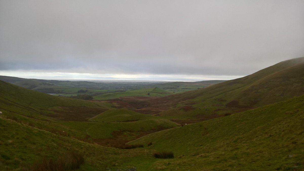 louisdad's tweet photo. A quick wander this morning over Great Cockup (I know 😂) A bit breezy on top, but better than being in an office! #getoutside #LakeDistrict https://t.co/UvUXxkT5Tp