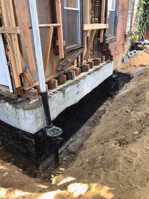 BasementsLoveUs's tweet photo. Full Foundation Wall Replacement 💪#Drexel #philly #basementsloveus #basementwaterproofing #structuralrepair #pa #de https://t.co/VqYa2ekil2