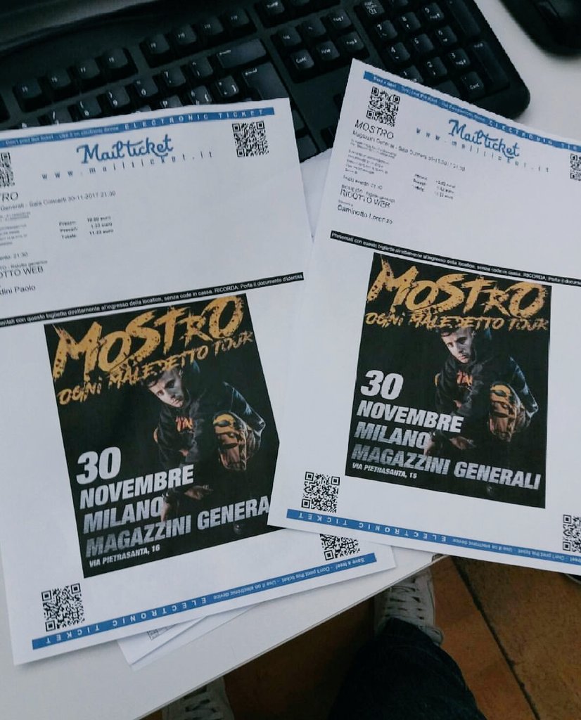 JamesHoniro's tweet photo. Avete giร preso i biglietti x i live di @illmostro a Roma e Milano !? #OgniMaledettoTour #HoniroEvents https://t.co/l1UhXazIO0