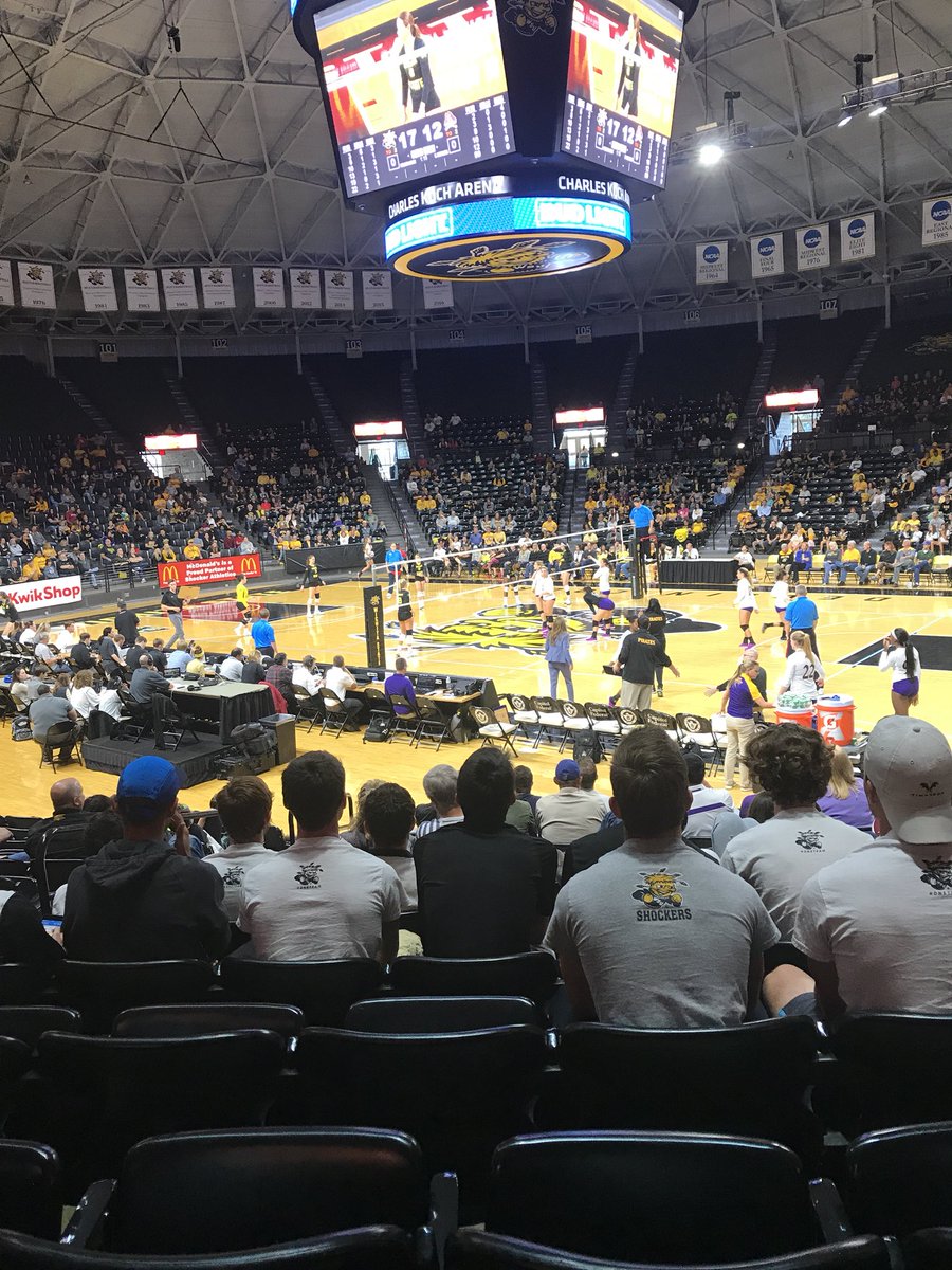 BaileeNickerson's tweet photo. Go Shocker Volleyball!! @ShockerLIFE #sasuccess https://t.co/a4YP3Jxg1H