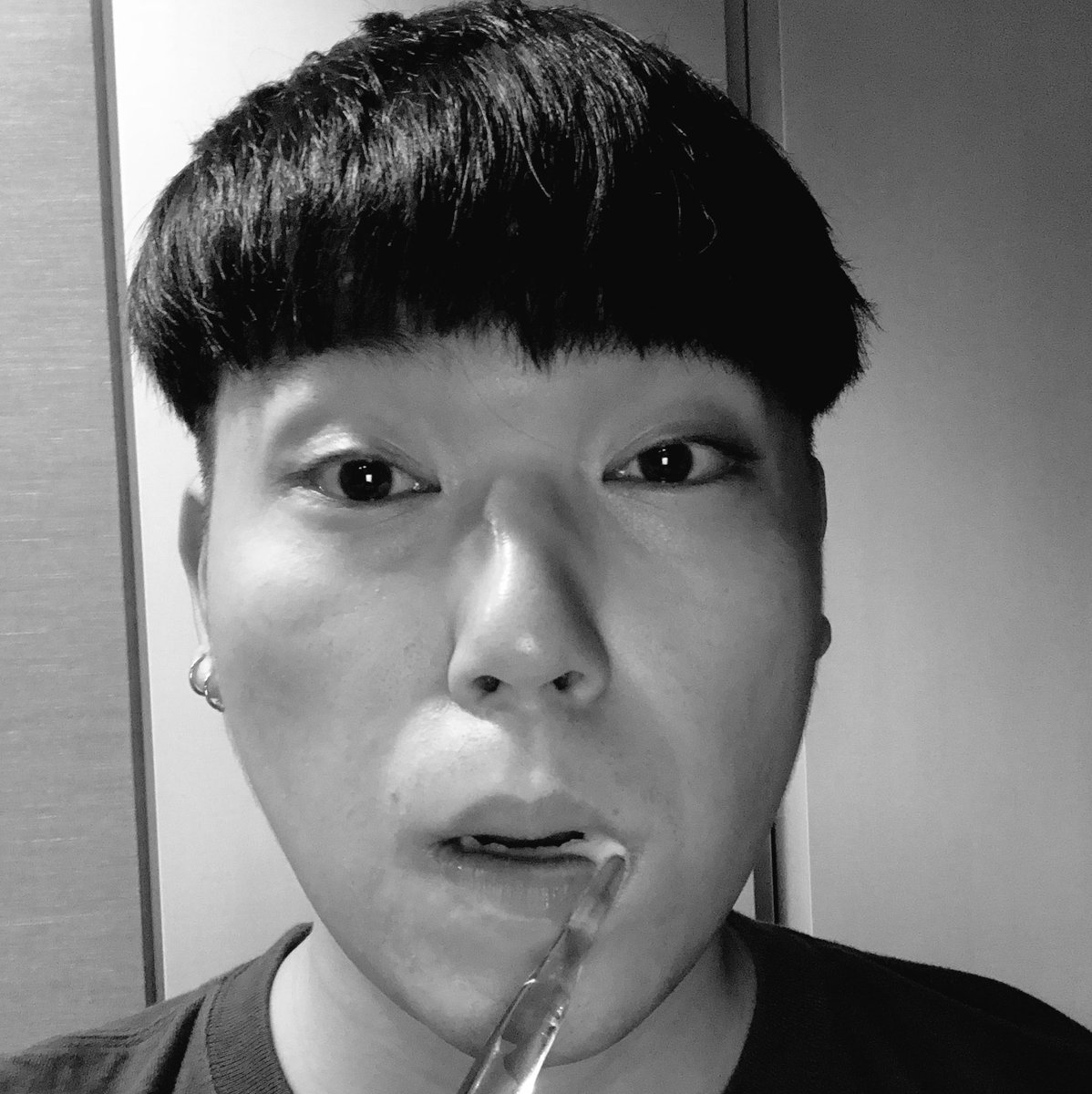 イクヨ コシノジュンコとイジリー岡田のミックスかよ イクヨ コシノジュンコとイジリー岡田のミックスかよ