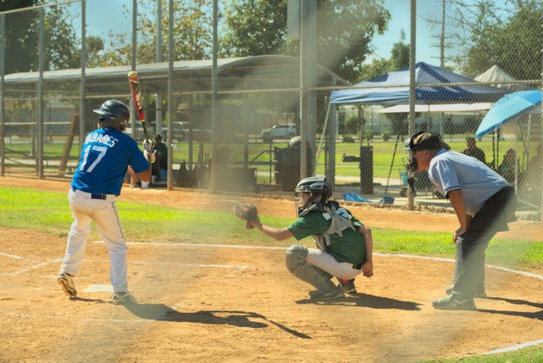 rsbphit's tweet photo. 10.22.17 #RBA #rbabaseball #riverabaseballassociation #baseball #winterleague #winterball #RSBP https://t.co/6vlEsMyw9V