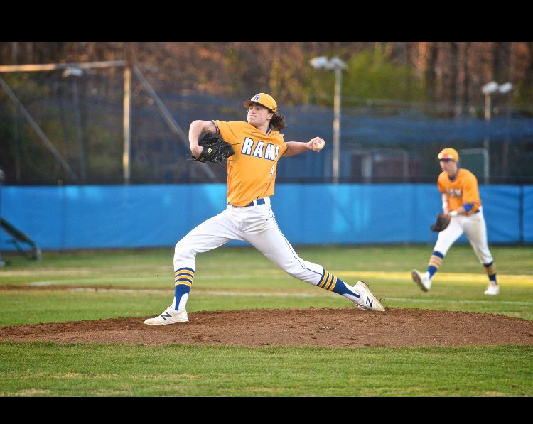 OHaraHugh's tweet photo. Thankful to announce that I’ve verbally committed to George Mason to further my education and baseball career go patriots! https://t.co/Ij15ajO1q3