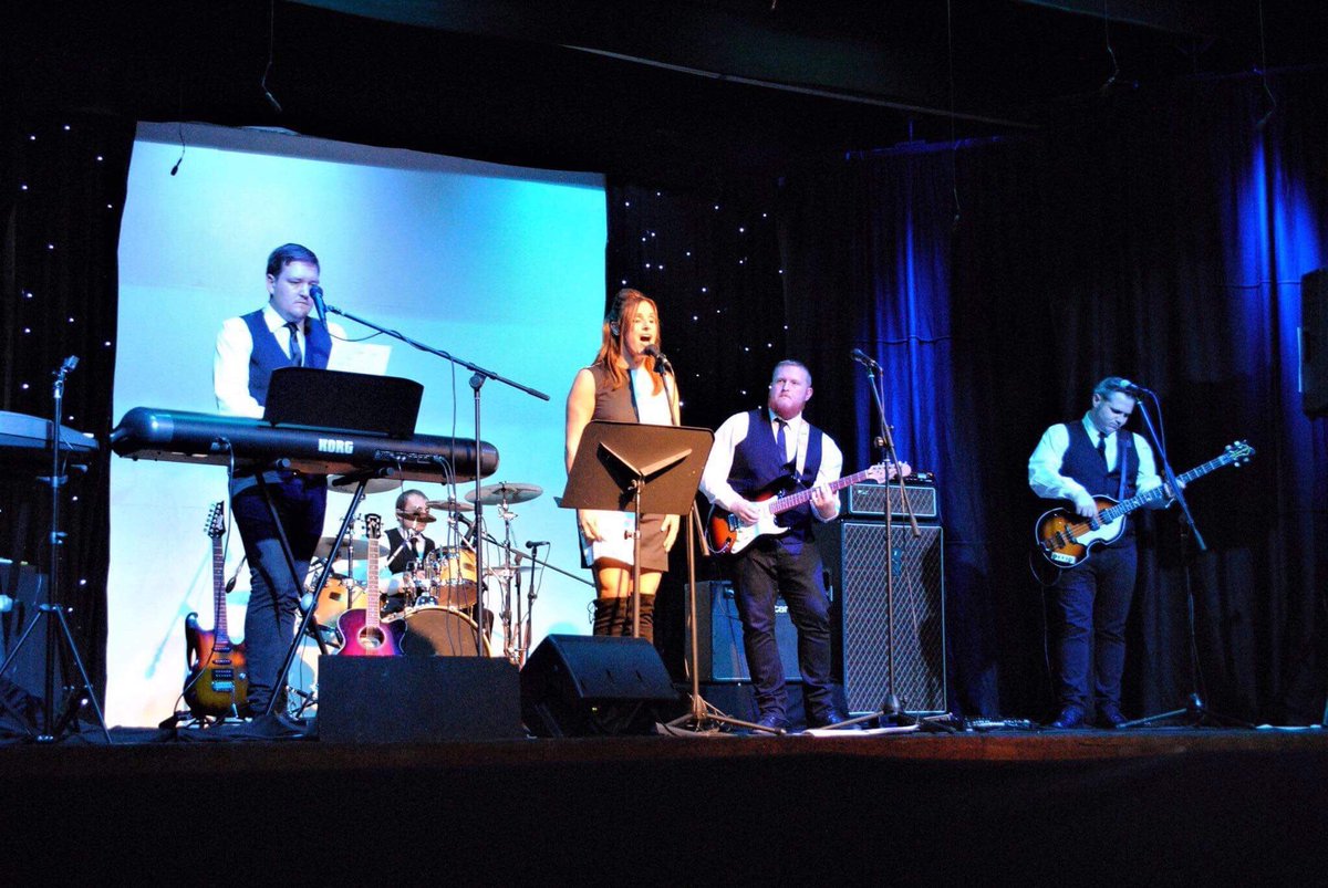 MoonstonesBand's tweet photo. Some pics from the 60s show the other night #sixtiesmusic #sixtiesshow #sixtiestribute #1960s #1960smusic #liveband #livemusic #60smusic https://t.co/0KfJzM3yJT