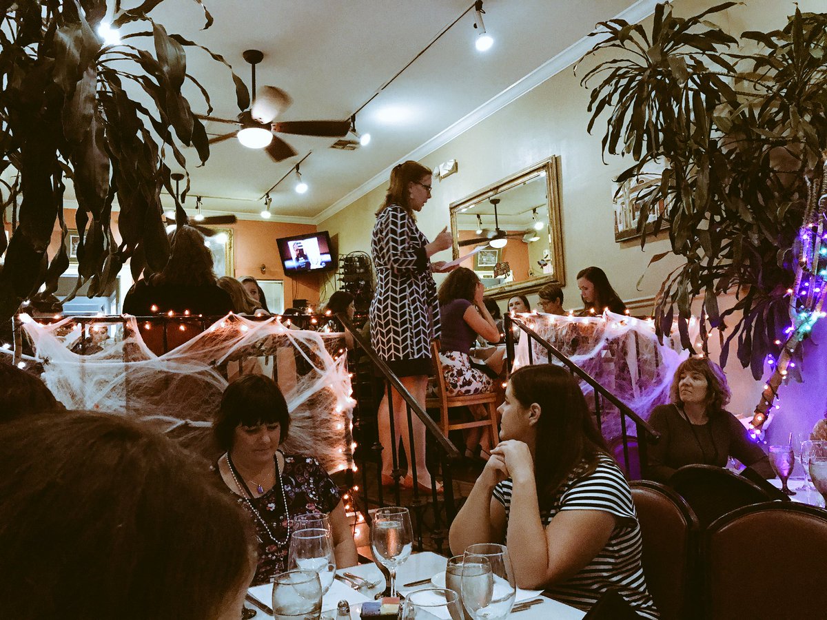mgcsphd's tweet photo. Wrapping up a great first day at the #GPP17 with some wonderful women. @womenalsoknow @MapleStreetCafe https://t.co/ZVSE9vRI7c
