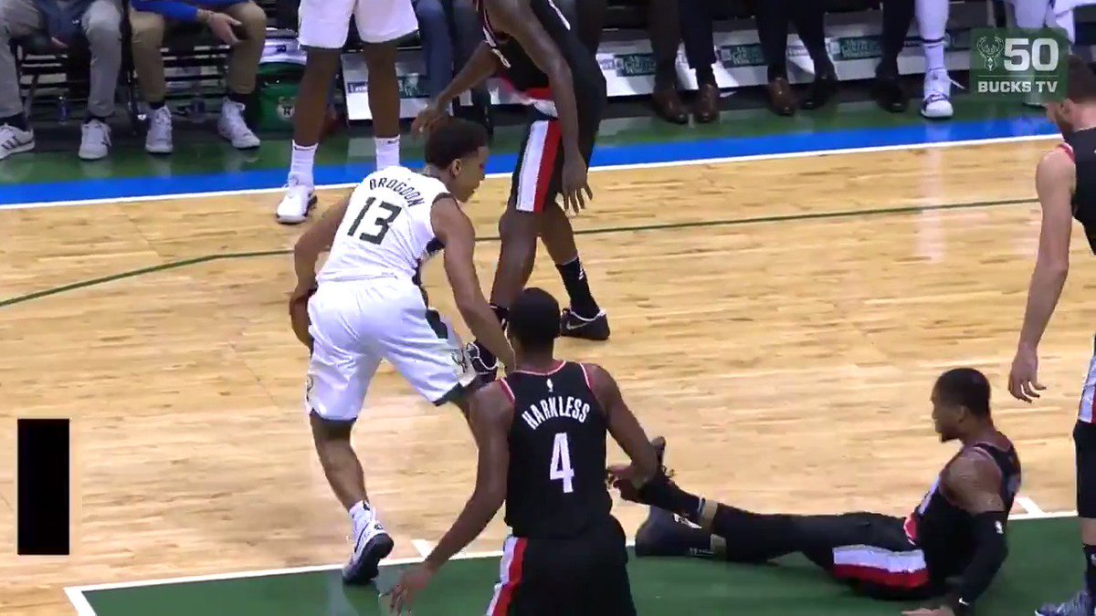 The top plays from THE ROY as he logged 13 points , 6 dimes and 4 steals in the WIN over the Blazers​!! #FearTheDeer https://t.co/XM6rmYLNmJ