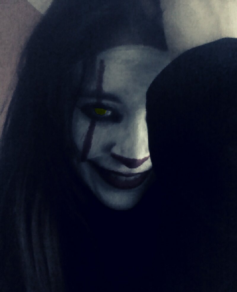 gherilov's tweet photo. You'll float too🎈 - #Pennywise #It ❤️ - #Halloween 🎃🎃 https://t.co/lYyEh5DdGB