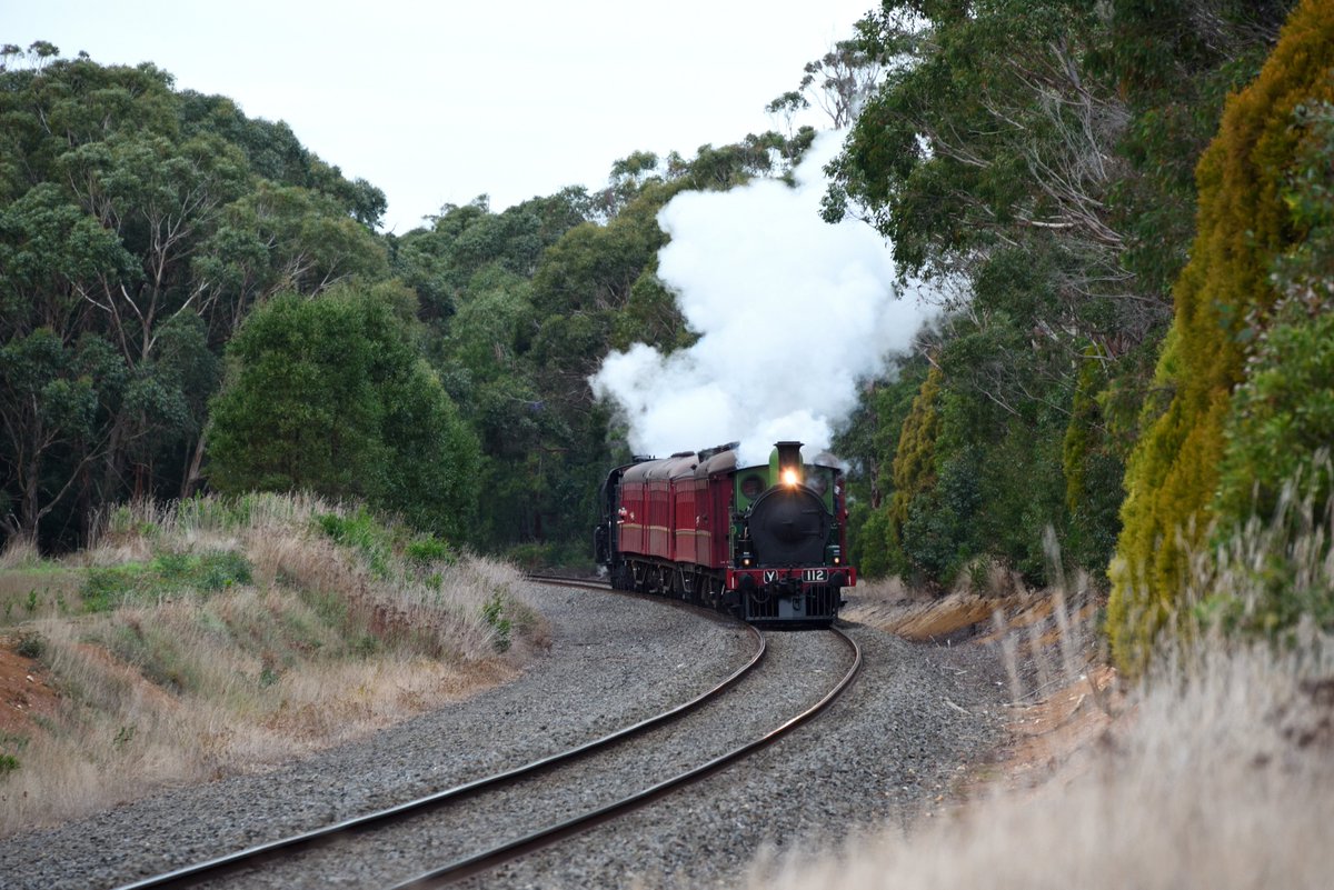 scape366's tweet photo. #scape366.com 297 - @SteamrailVic #victoria #y112, pulling #a2986 and passengers back to #ballarat, for #ballaratheritageweekend #trainscape https://t.co/mrKj6rZ3D6
