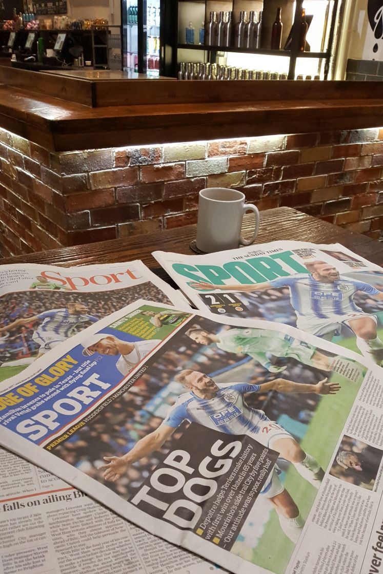 JKybaluk's tweet photo. @htafcdotcom Relaxing Sunday afternoon after yesterdays result ;) https://t.co/nPVei1OJeH