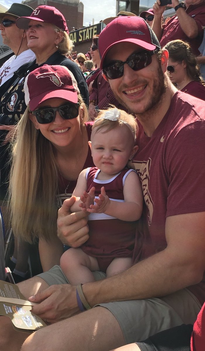 fsujmac's tweet photo. Had a great 5 year anniversary cheering on the Noles and getting Payce to her first game! #picsofpayce #HappyBaby #GoNoles https://t.co/FrpNuIc9Ou