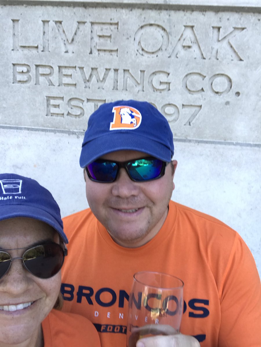 HollySais's tweet photo. #booktoberfest @BookSpring_TX @LiveOakBrewing https://t.co/TBagXvE9cX