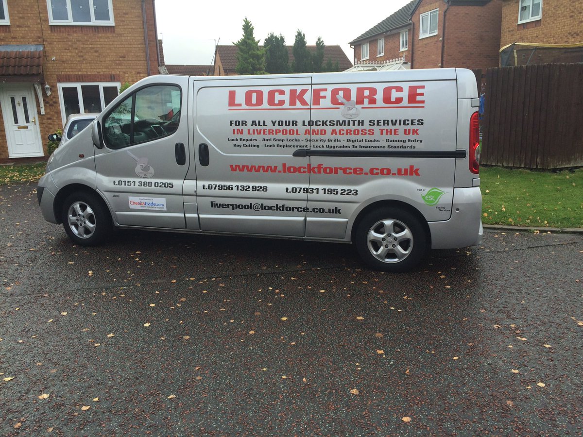 lockforceliv's tweet photo. Visit https://t.co/wPqh4K3sKL to see what services we can provide you to make your premises more secure #lockforce #lockforceliverpool https://t.co/rtQ8Pqa6pw