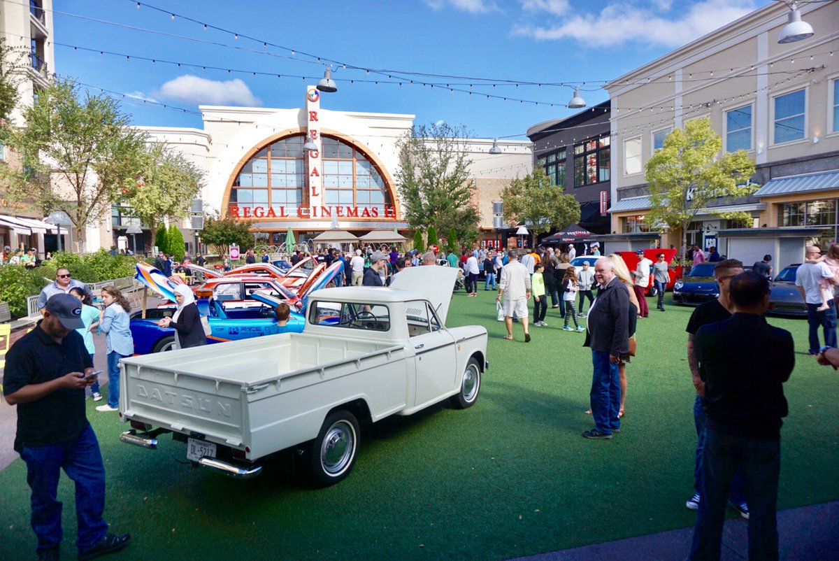 AvalonInsider's tweet image. Thank you @FestivalsSpeed for bringing these amazing luxury vehicles to the Boulevard! The perfect #sundayfunday activity for all to enjoy.