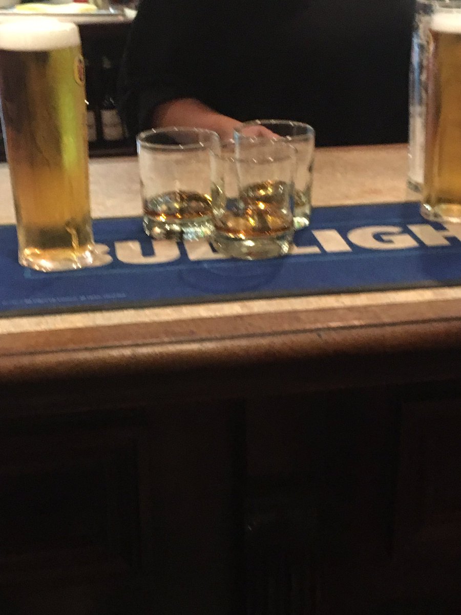 Lauren Gale tweet media