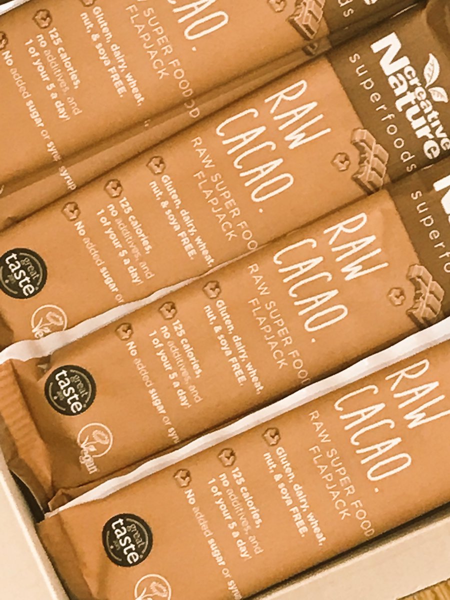 seelan1's tweet photo. Love @creativenature raw cacao bar so much that I had to buy a whole box @VegfestUK #rawcacao #superfoodbar #vegfestuk #veganfest #vegan https://t.co/Lx2ZcUPOQu