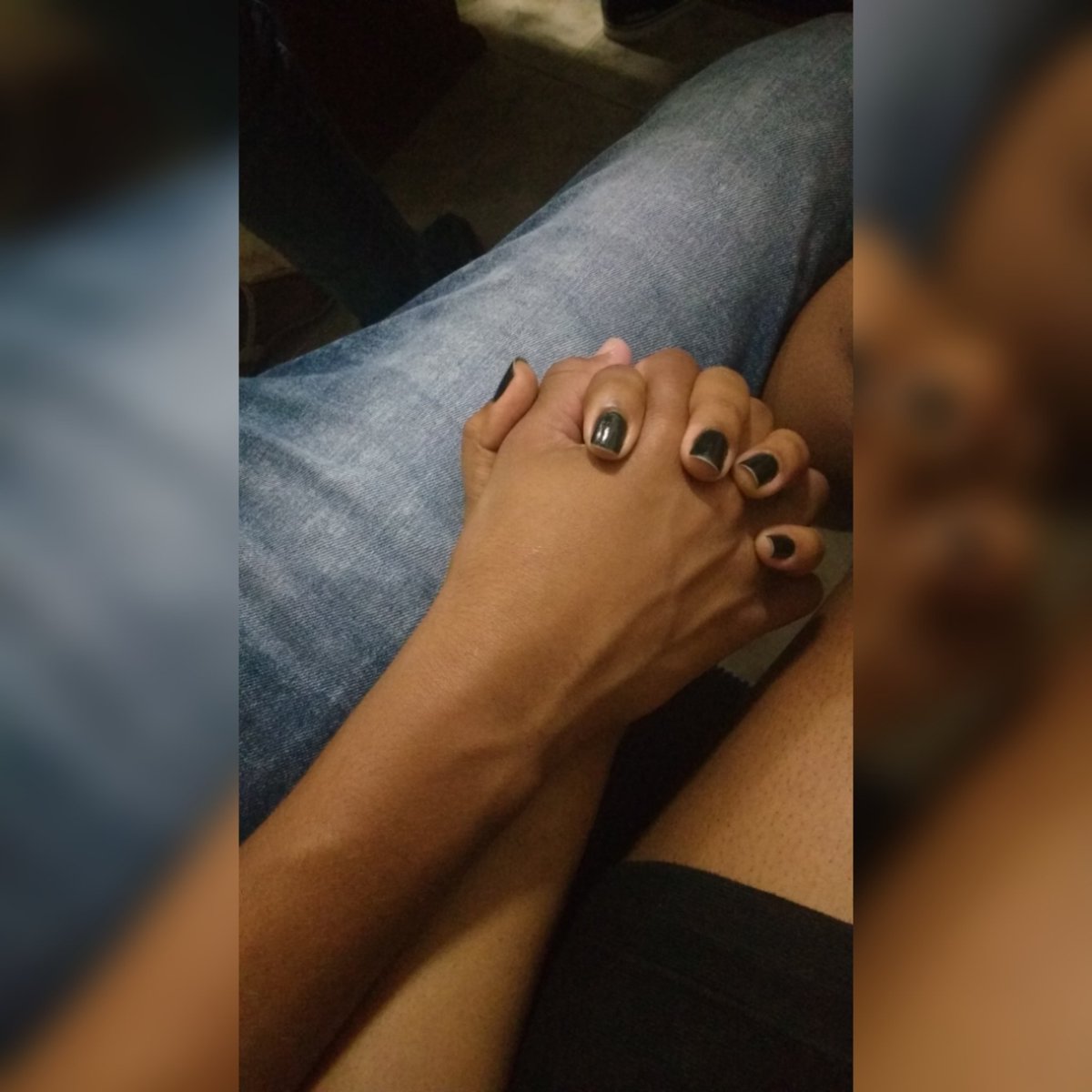 Natacha75938376's tweet photo. Eu não sinto medo quando segura a minha mão ❤
#BbMeu😍 https://t.co/VQacYjYSZI