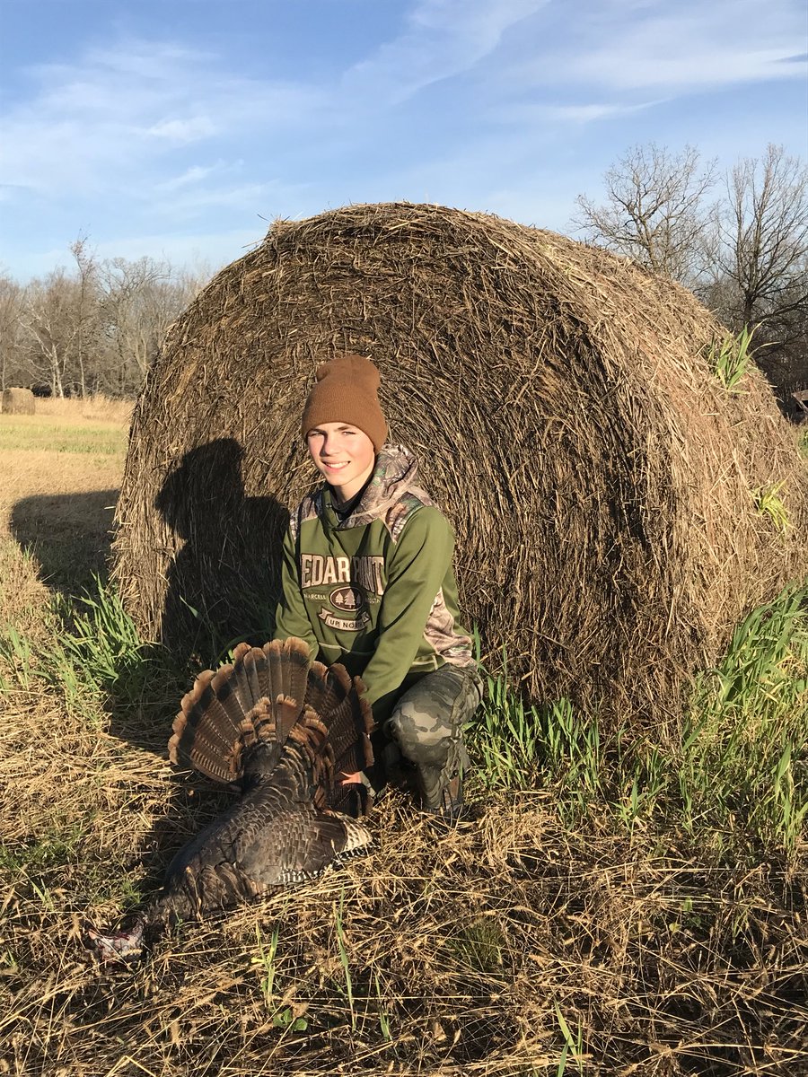 38rudy's tweet image. #FirstTurkey #makingmemories #MNfall