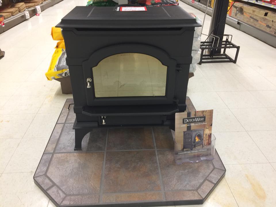 AceCrockers's tweet photo. Sizzling wood stove sale.  1 only, new, leftover.  Come and get it!  Hot deals on cool stove.  Non catalytic, heats 1,600 sq ft, 22"logs. https://t.co/boJlFvNg8P