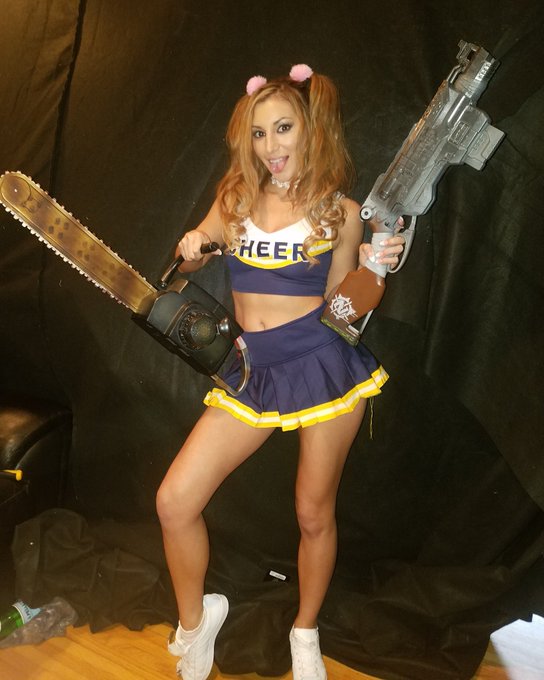Just being a cute lil zombie killa psycho!😘💖💕🔫 #Cheerleader #zombiekilla #zombiekiller #chainsaw #gun<a href="/tag/gun"class="tags"><span>#gun</span></a><a href="/tag/cheerleader"class="tags"><span>#cheerleader</span></a><a href="/tag/chainsaw"class="tags"><span>#chainsaw</span></a><a href="/tag/zombiekiller"class="tags"><span>#zombiekiller</span></a><a href="/tag/zo"class="tags"><span>#zo</span></a>