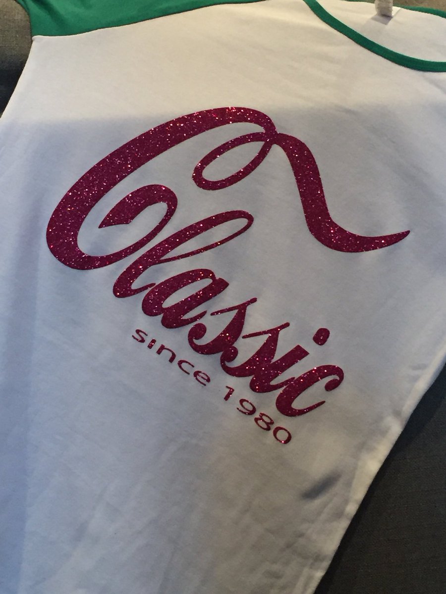 Threds2LiveBy's tweet photo. Fresh off the presses Classic Girl tees. Get yours today. #threads2liveby #welovewhatwedo #classicgirl #contactustoday @Threds2LiveBy https://t.co/7AvAHO0Fsv