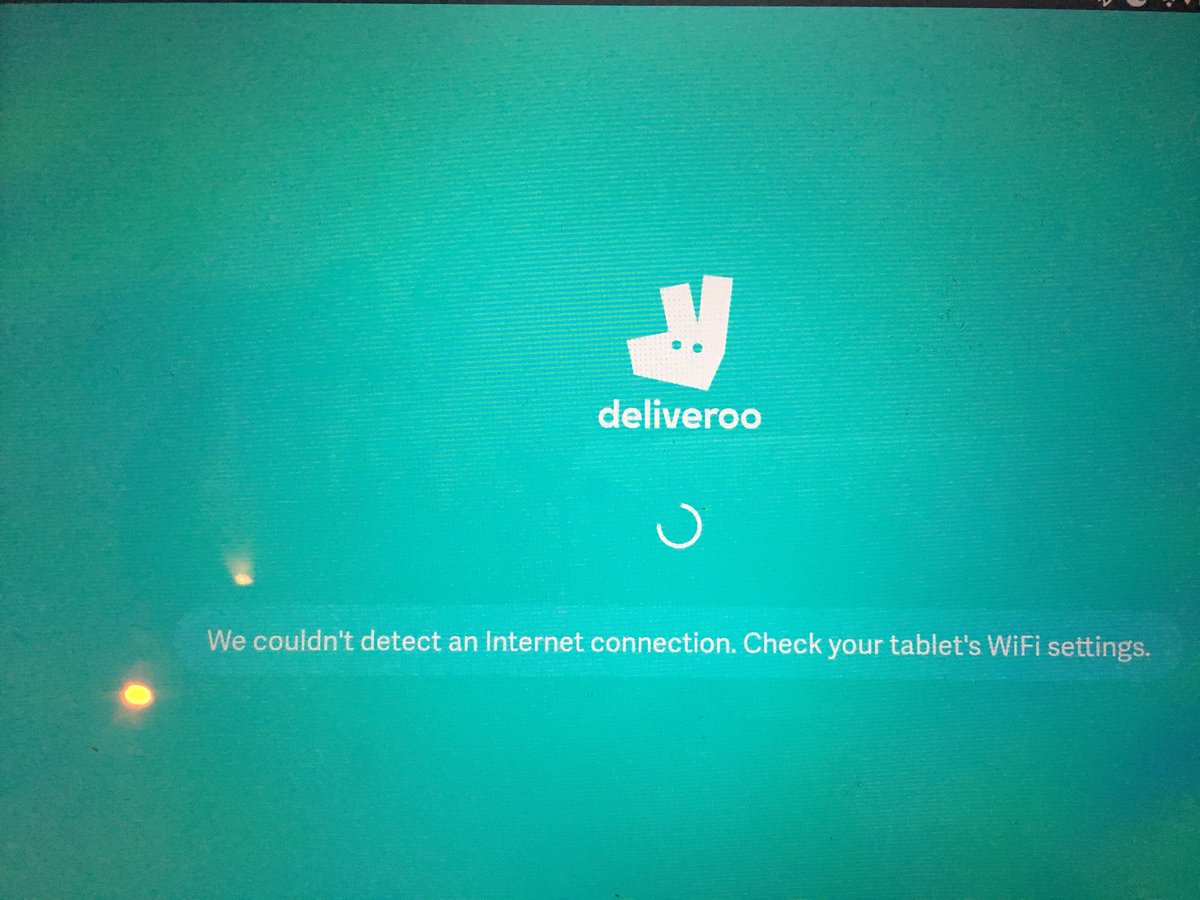 newdelis's tweet photo. When @Deliveroo is down and shows a random error message despite being connected to wifi..! Their phone systems down too..! https://t.co/mUIfw7NCOo