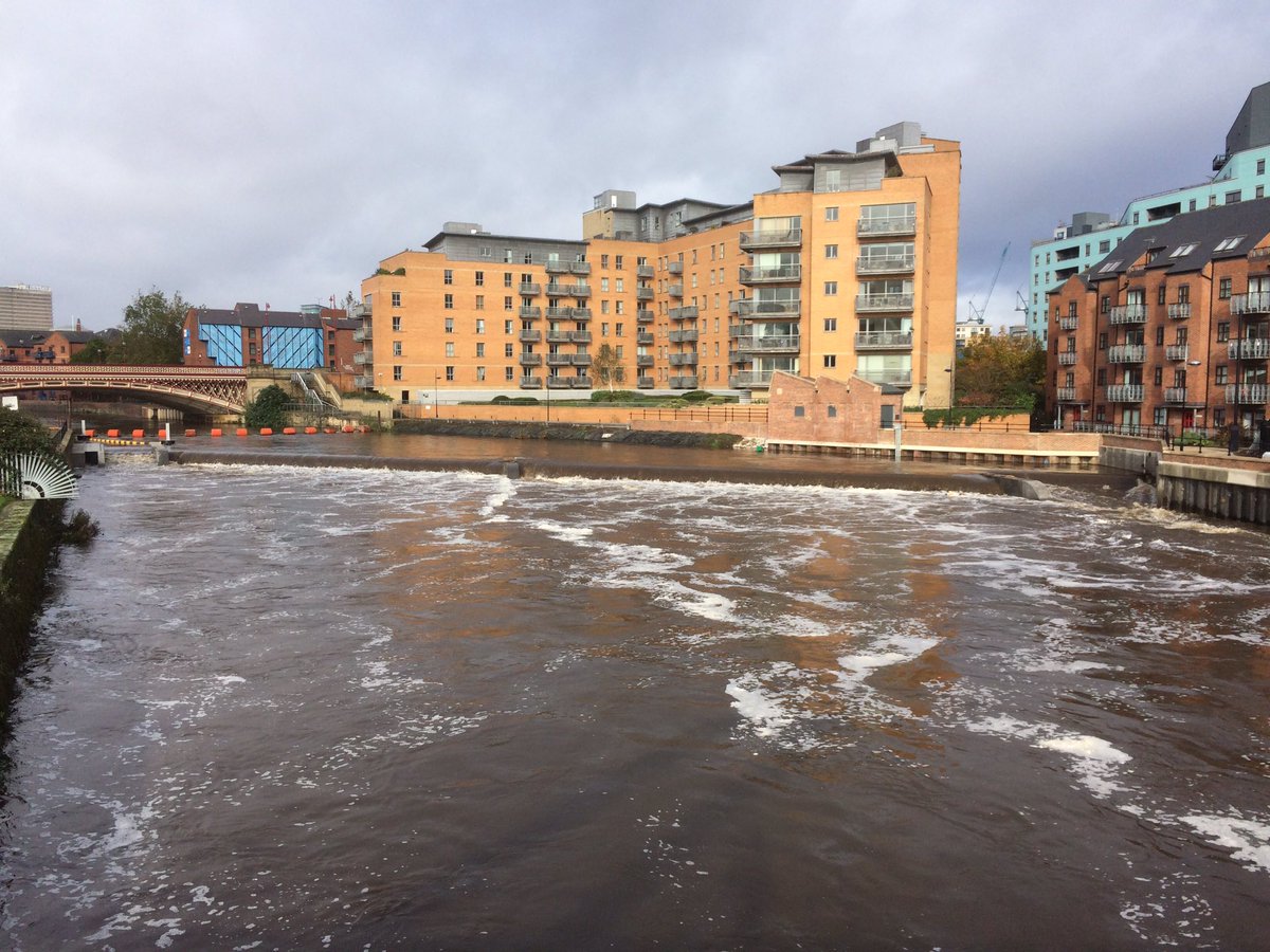 johnbleakley's tweet photo. First of many shifts as #LCC #DutyFloodRiskManager aka #DFRM on the new #Leeds #FAS phase 1, never a dull moment with #Aire #FloodAlerts https://t.co/tNWObNNCTS