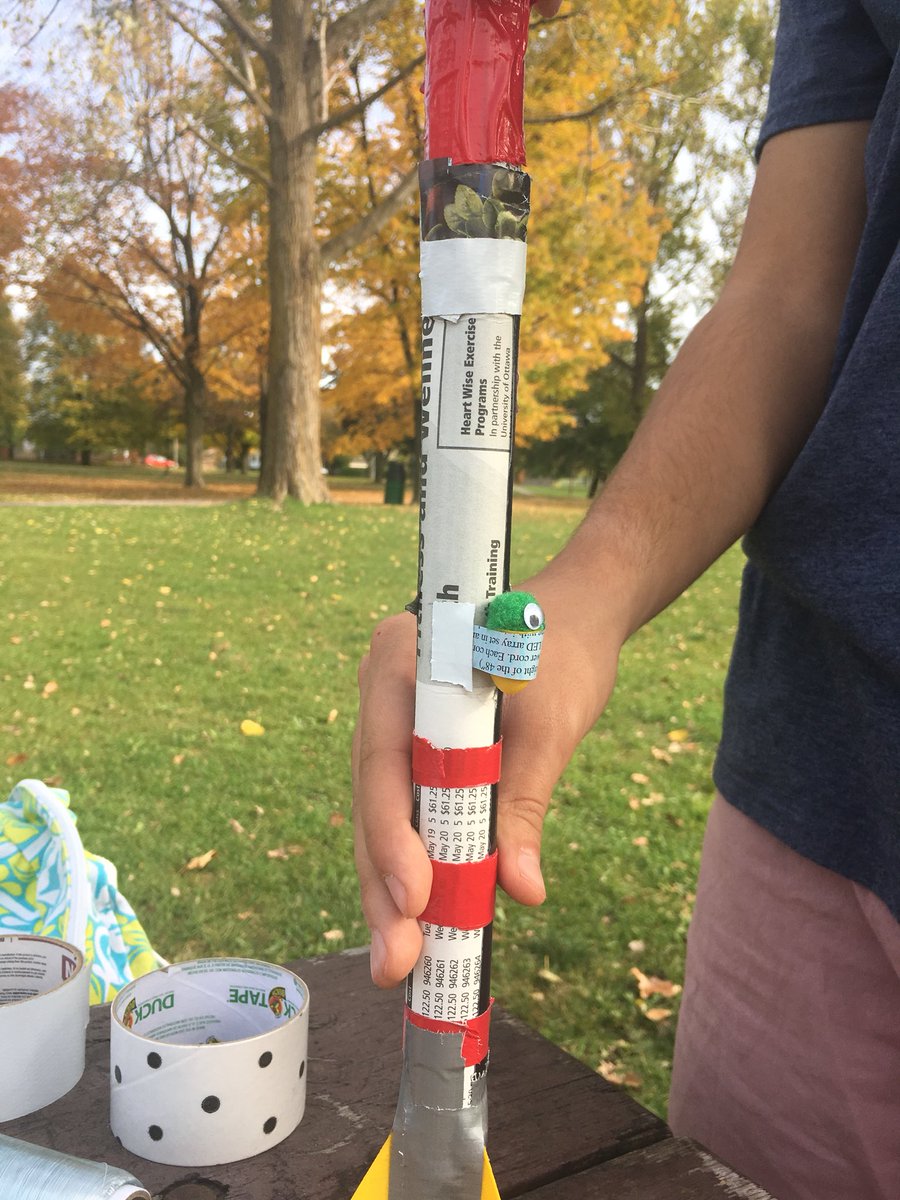 We teamed up with <a href="/maker_junior/">Alison Evans Adnani</a> to build and launch rockets in the Mooney’s Bay Park #SundayFunday