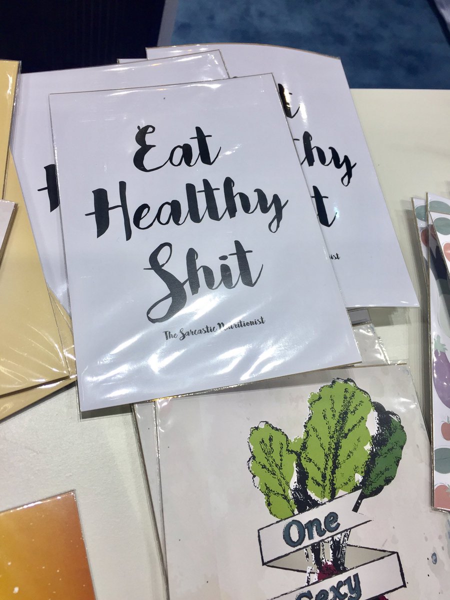 CindyKlinger's tweet photo. Words of wisdom by the Sarcastic Nutritionist...dietitian humor. Having fun at #FNCE #FNCE2017 https://t.co/QfWRet56Yj