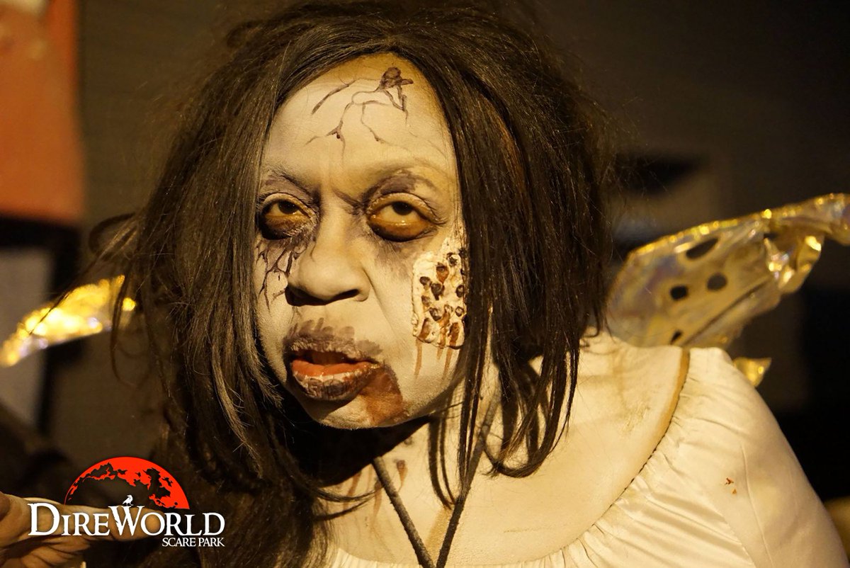 direworldpark's tweet photo. Direworld is OPEN TONIGHT! Tickets are on sale at the door or online at https://t.co/XuBc4u1w14 #direworld #direworldscarepark https://t.co/bk7gamB64t