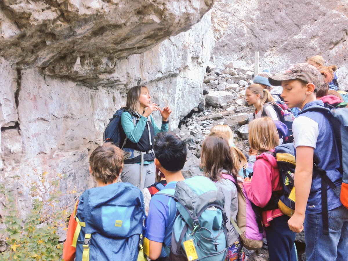 Mr_Graeme's tweet photo. Learning about the grassi lakes pictographs!#crpsalpenglow @MountainEdu https://t.co/mXzERinSgu