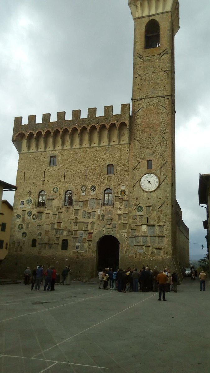 parchiletterari's tweet photo. In occasione della Giornata Nazionale de #iParchiLetterari i luoghi del Parco Letterario "Le Terre di #Dante" hanno aperto le loro porte https://t.co/6psR6ddoDb