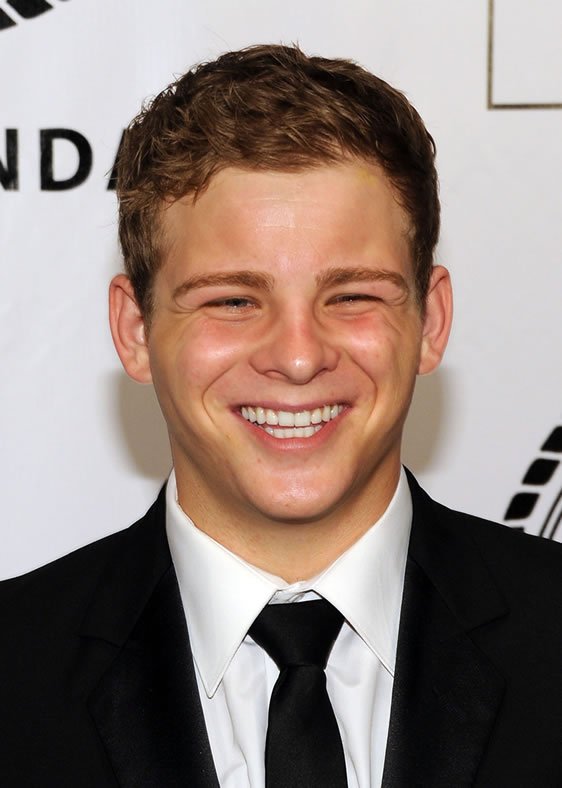 Happy Birthday Jonathan Lipnicki 