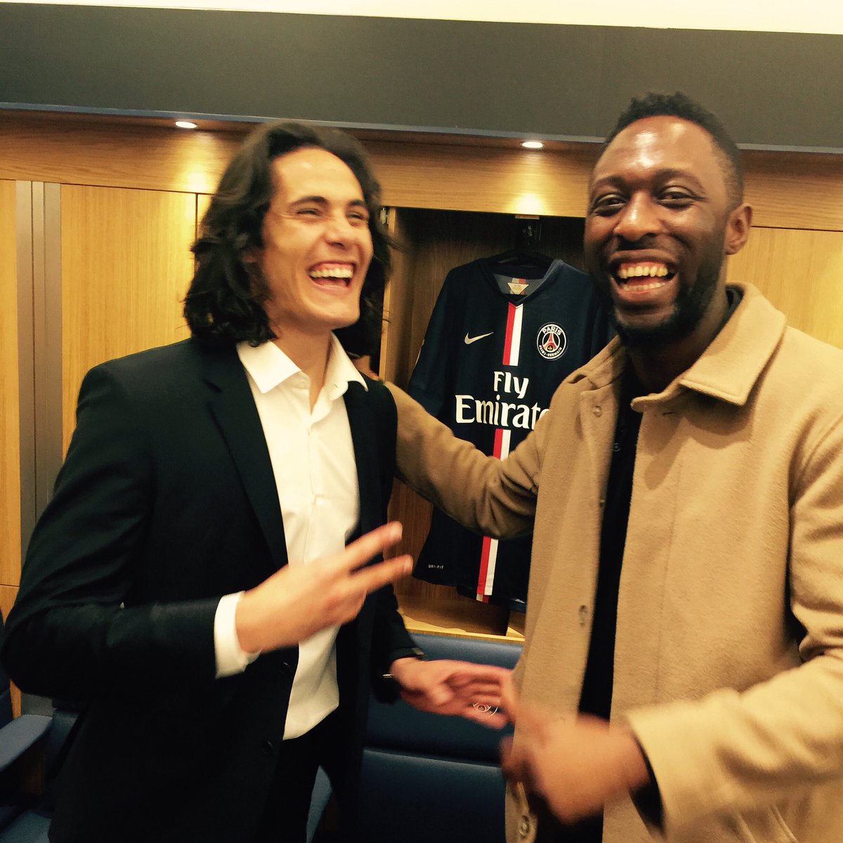 « Et là je mets une cacahuète sous la barre!!! 😂» #OMPSG