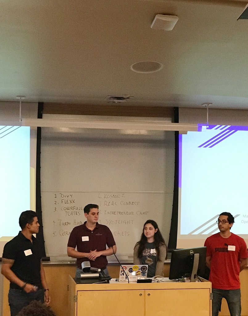 ATX_Mario's tweet photo. Flexx will connect trainers with people who want to work out. @3DayStartup @txst #3DSTXST https://t.co/lZ9mTTQRMn