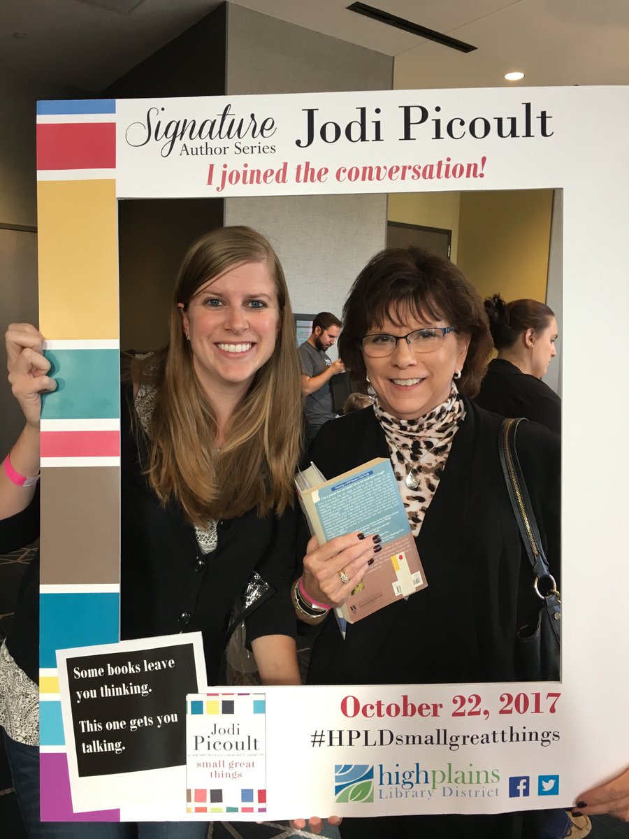 erinrae7's tweet photo. #HPLDsmallgreatthings @jodipicoult Love, love, Love! An afternoon conversation with an amazing woman and author! Thank you!!! https://t.co/bxExHO3s7j