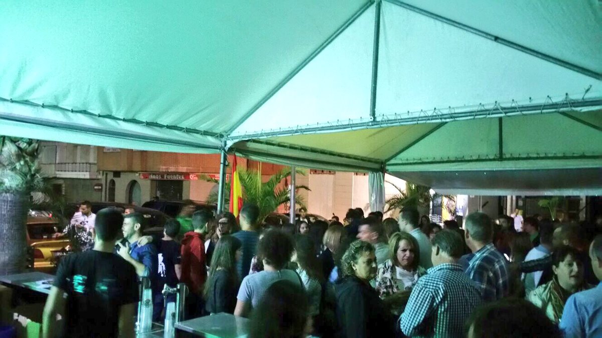 jayro_19's tweet photo. Cumpliste las expectativas más altas,gran San Pedro 2017...GRACIASSSSSSSS!! @SalaDeCatas #elartedevivir https://t.co/7omi58tX5d