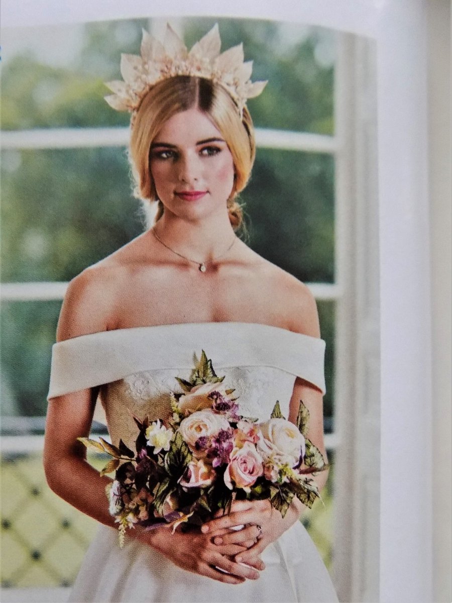 B2B flowers in <a href="/tietheknotscot/">Tie the Knot Scotland</a> wed magazine full of fabulous suppliers. <a href="/AlanWPhotos/">Alan Watson</a> <a href="/dianesolomon/">Diane Solomon</a> <a href="/LittleWeddingWi/">Little Wed Wishes</a> <a href="/BothwellBridge/">BothwellBridgeHotel</a>