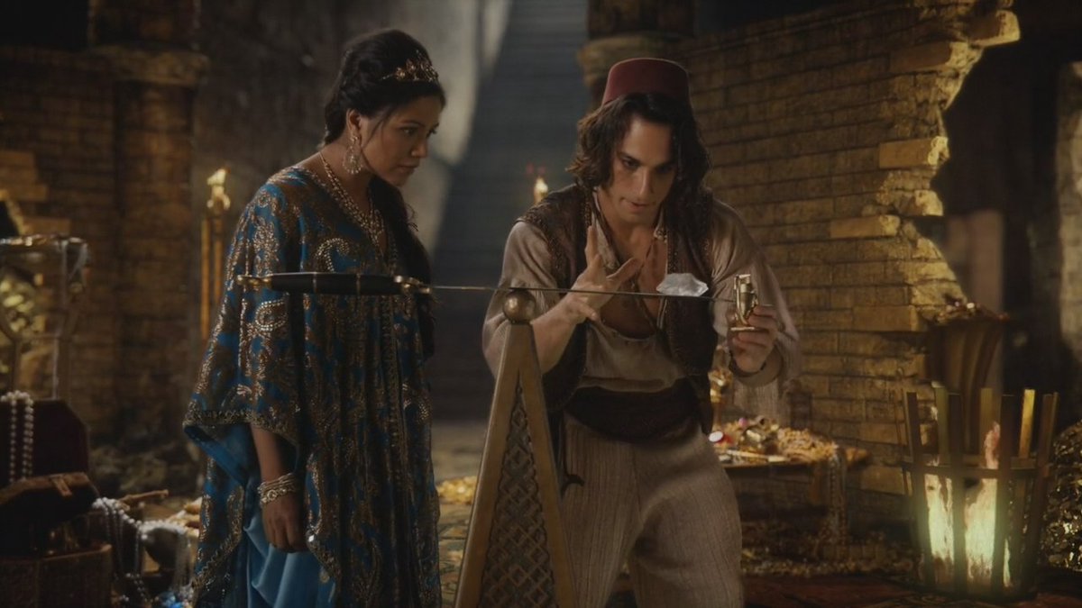 OuatWikiFR's tweet photo. Il y a un an, Aladdin et Jasmine trouvaient les trésors de la Caverne aux Merveilles ! #OUAT
https://t.co/vqK8lL3yfH https://t.co/Hd8pwWDwyI