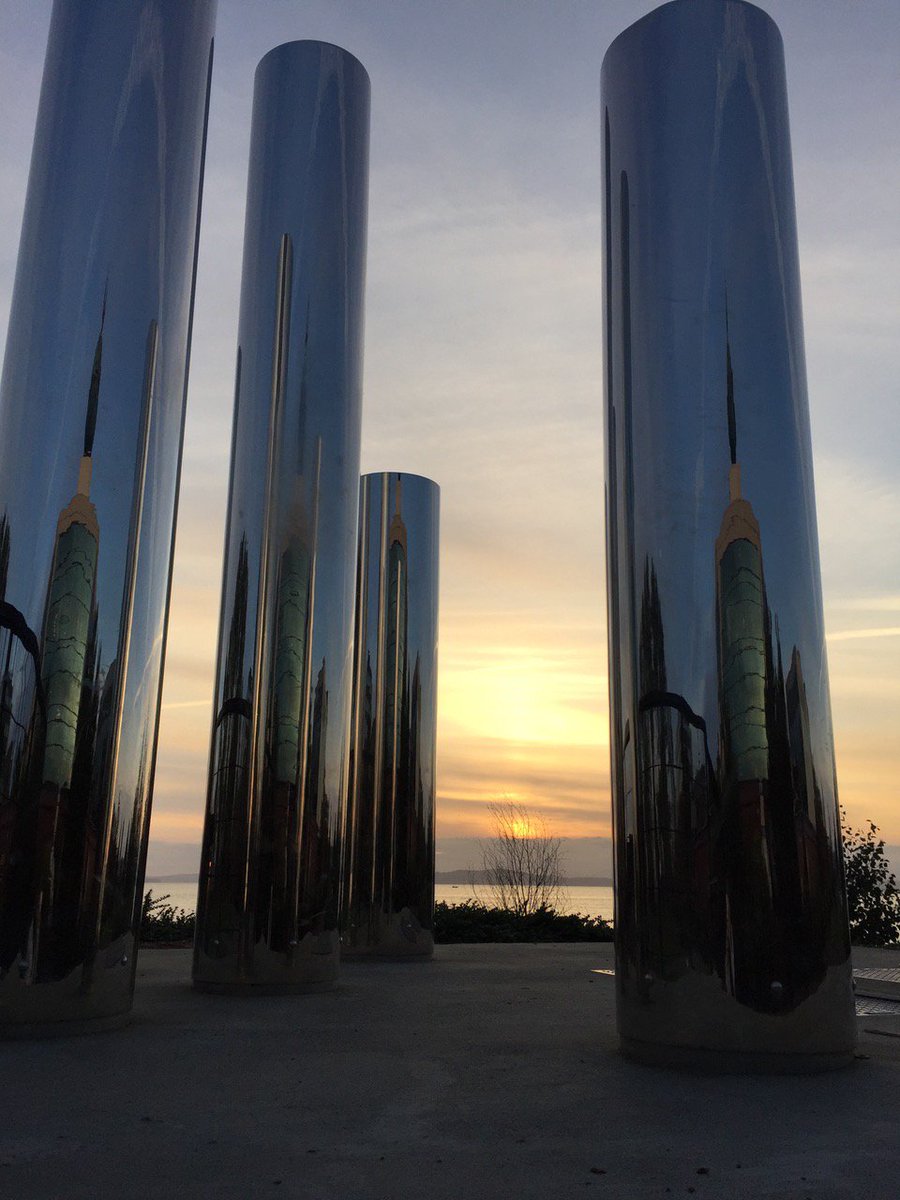 BUTCHBLUM's tweet photo. #soSeattleSunday #OlympicSculpturePark #MyrtleEdwardsPark @SeattleParks @CityofSeattle #publicart https://t.co/HkFmyR12AC