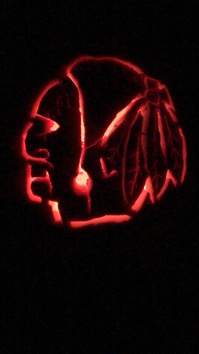 My pumpkin 🎃😬<a href="/NHLBlackhawks/">Chicago Blackhawks</a>